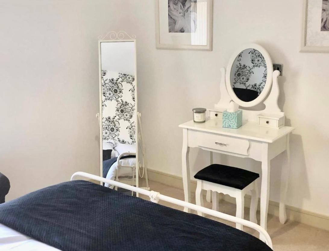 Stylish, Spacious 1 Bedroomed Maisonette In Otley. 오틀리 외부 사진
